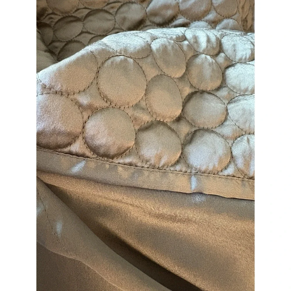 Z GALLERIE green‎  Textured  Pillow Sham Set of 2 NWOT 26x20